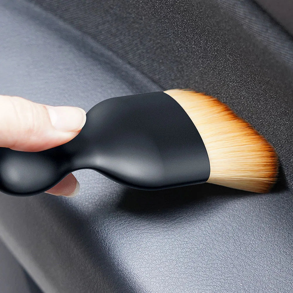 Precision Interior Cleaning Brush™
